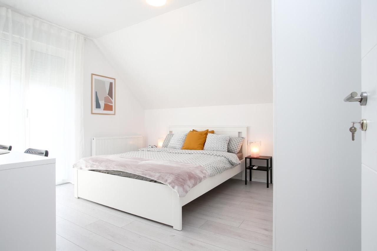 White Rooms Arena Zagreb Exterior foto